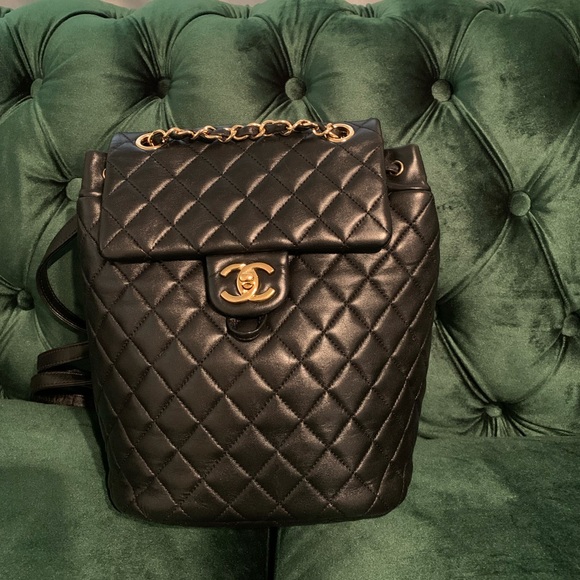 Chanel bag - Picture 1 of 4